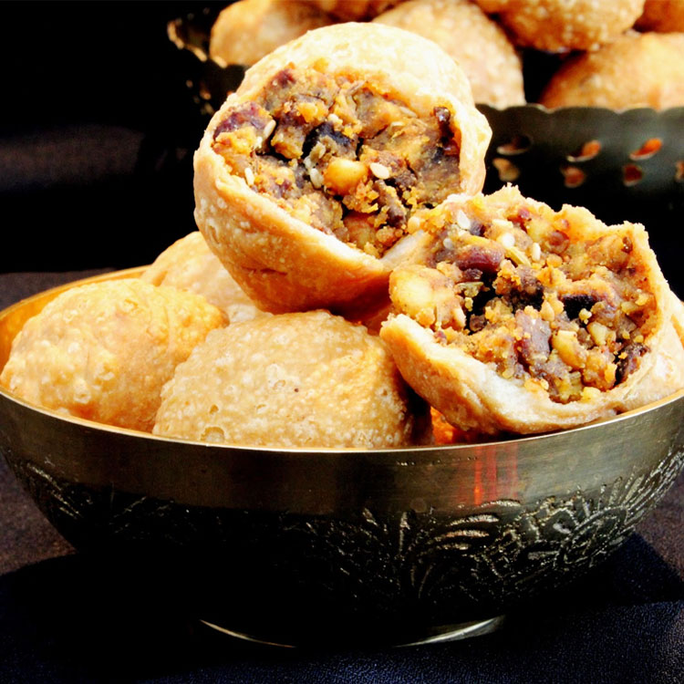DRYFRUIT KACHORI